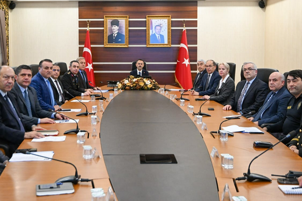 Kocaeli'nde Kent Güvenliği Danışma Kurulu Toplantısı yapıldı