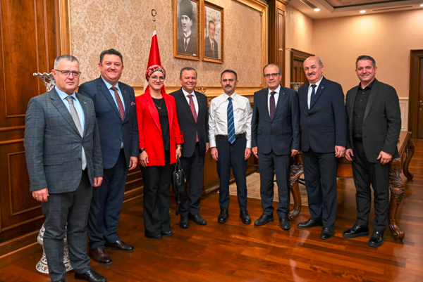 Kocaeli Serbest Muhasebeci Mali Müşavirler Odası'ndan Vali Aktaş’a ziyaret