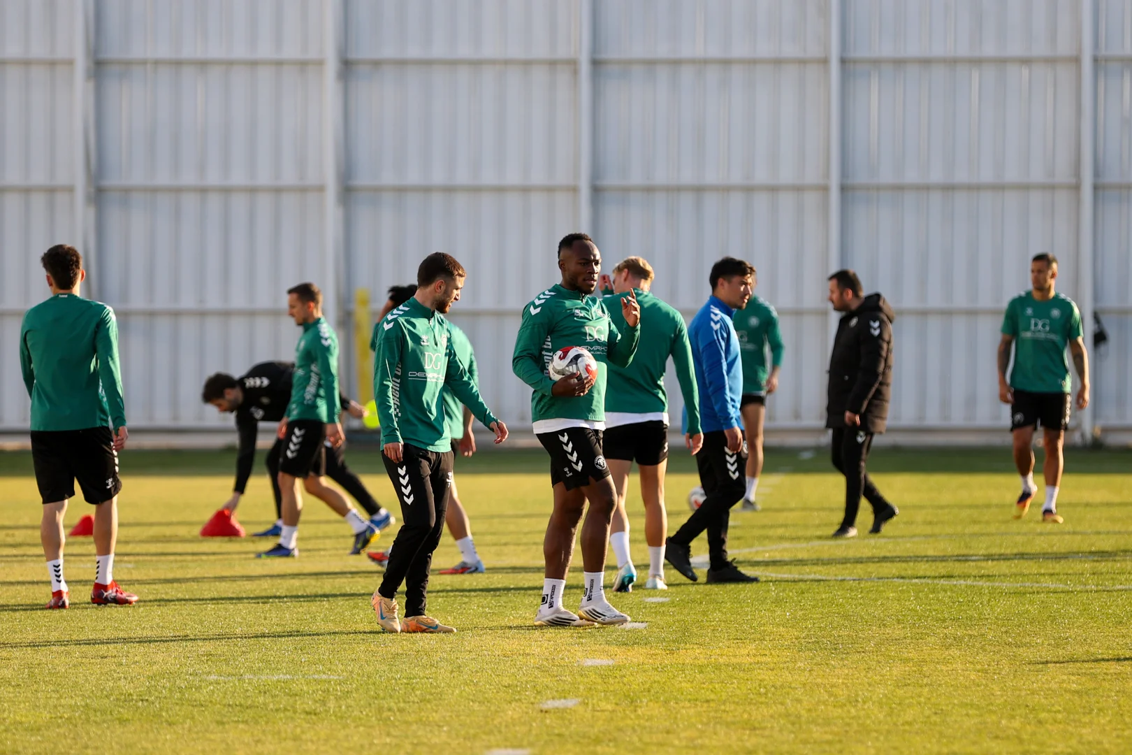 Konyaspor'da Trabzonspor maçı hazırlıkları sürüyor