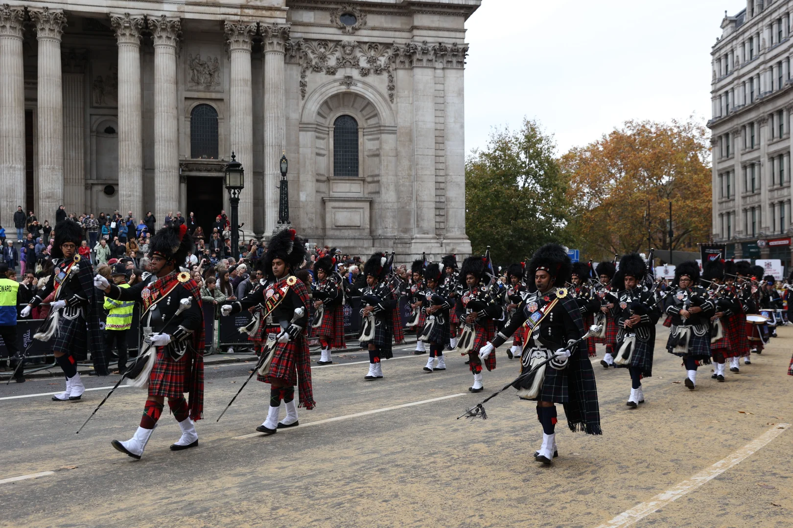Londra’da Leydi Belediye Başkanı Geçit Töreni Gerçekleştirildi