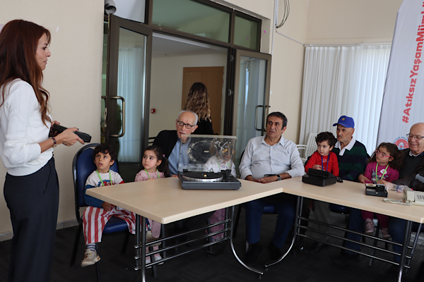 Maltepe Huzurevi’nde nesiller arası çevre bilinci etkinliği