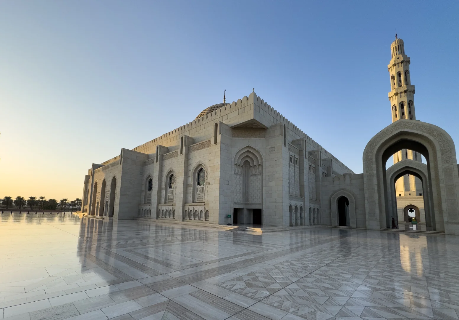 Maskat’ın görkemli mabedi: Sultan Kabus Ulu Camii