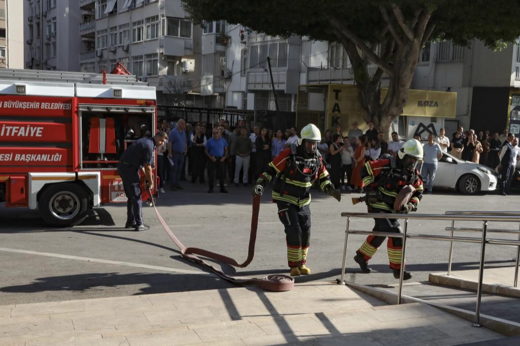 Mersin Büyükşehir Belediyesi’nde Acil Durum Tatbikatı