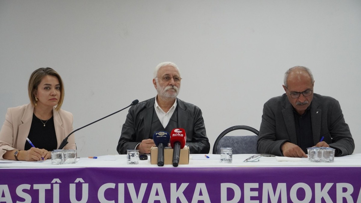 Milletvekili Oluç Adıyaman’da konuştu: ‘İktidar konuşmak isterse konuşuruz, Kılıçdaroğlu’yla bir çay içmek için beş ay uğraştık’  - Videolu Haber