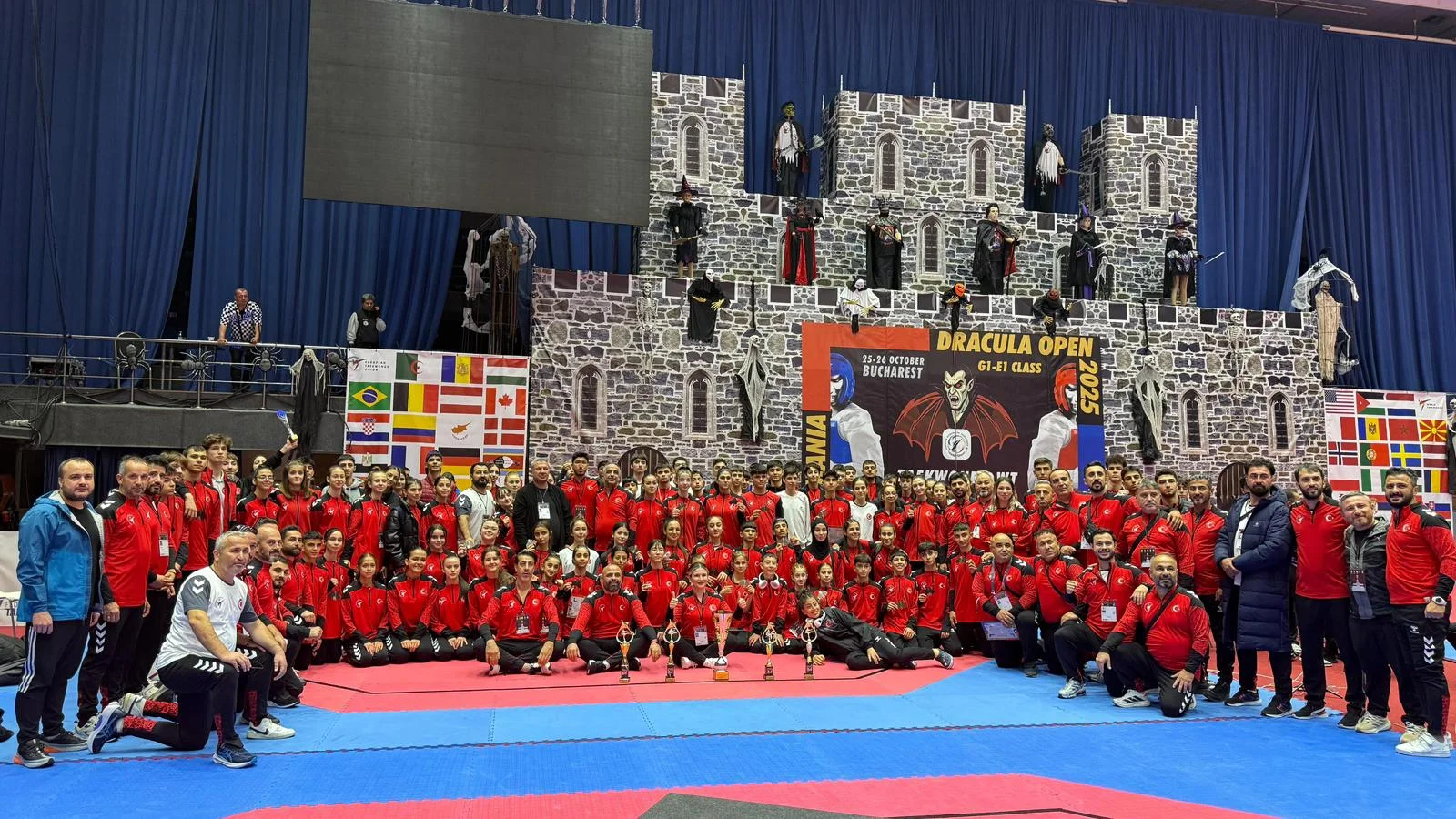 Milli tekvandocular, Romanya Açık Turnuvası'nı 39 madalyayla tamamladı