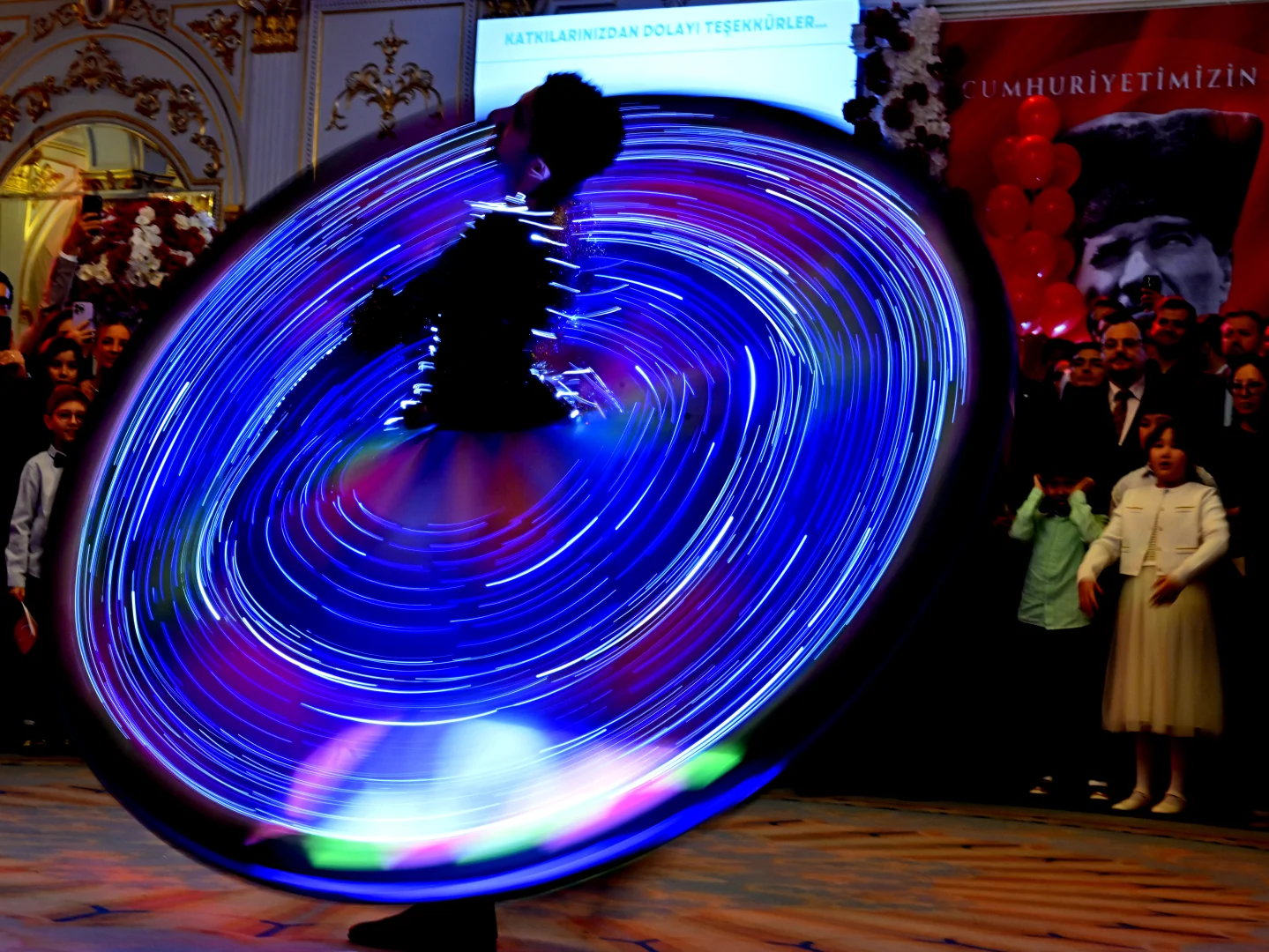 Moskova’daki Türk toplumu Cumhuriyet’in kuruluşunun 102. yılını kutladı