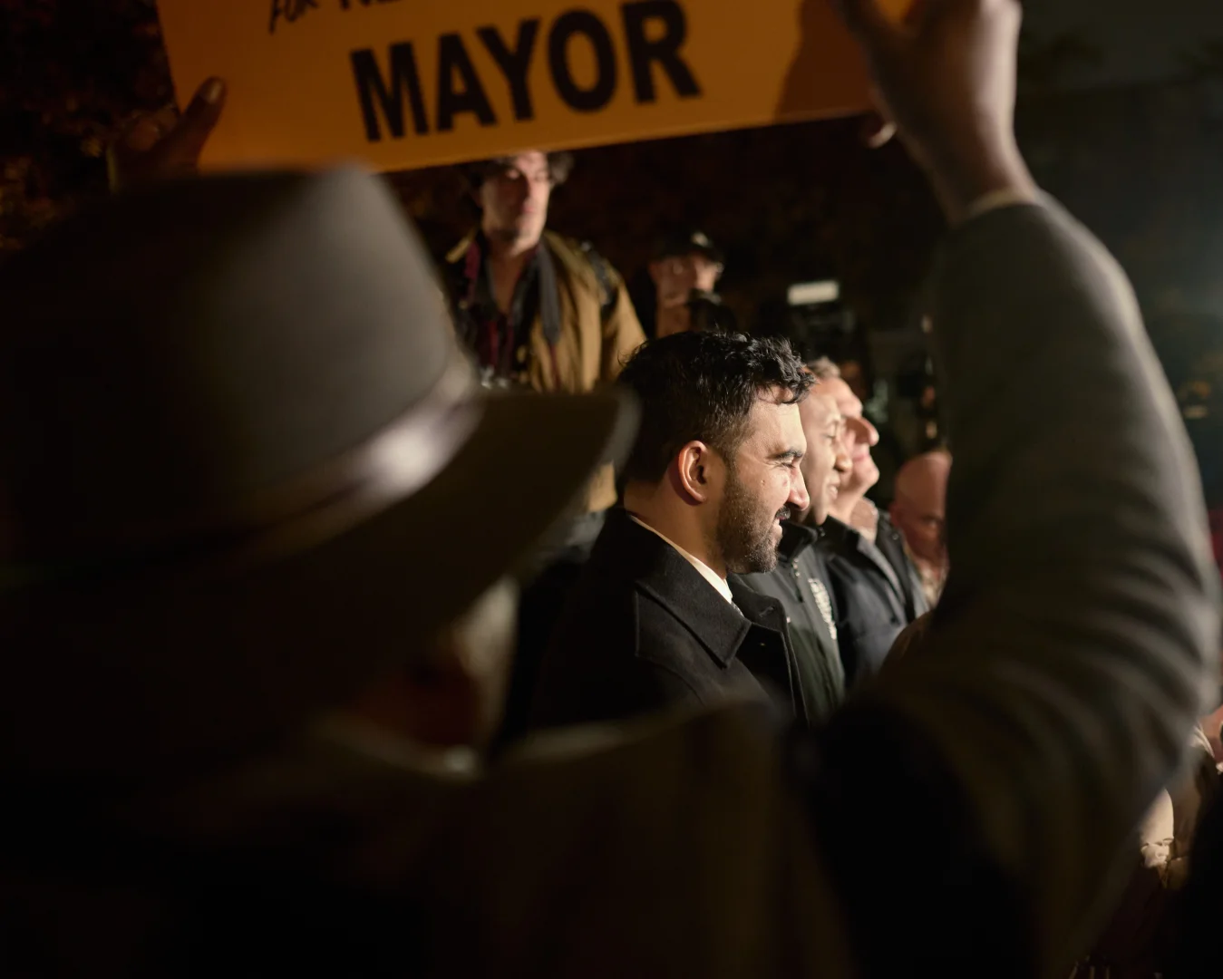 New York'ta belediye başkan adayı Mamdani son seçim kampanyasını düzenledi