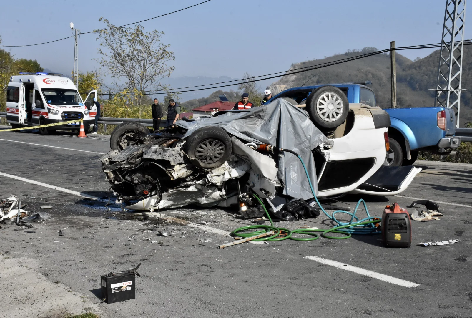 Ordu'da otomobil ile pikabın çarpıştığı kazada 1 kişi öldü, 2 kişi yaralandı