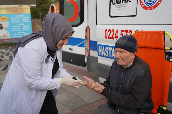 Orhangazi'de biyabete karşı farkındalık etkinliği