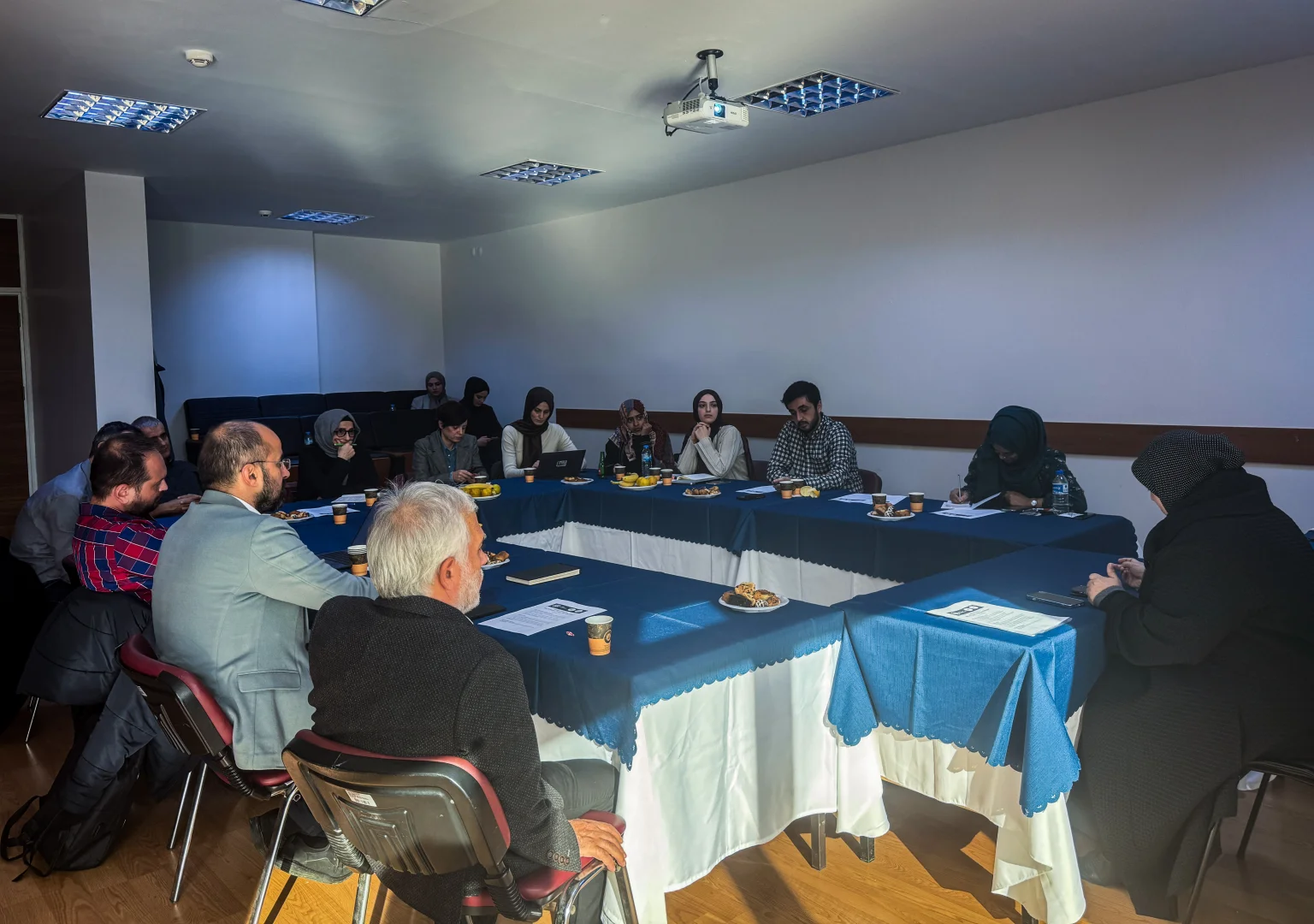 "Popüler Kültür ve Medyada Ön Yargı" paneli düzenlendi