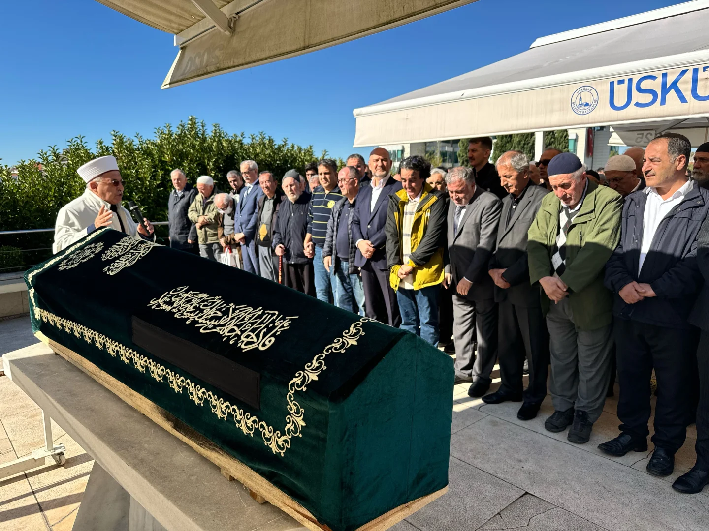 Prof. Dr. Hasan Fehim Üçışık için İstanbul'da cenaze namazı kılındı
