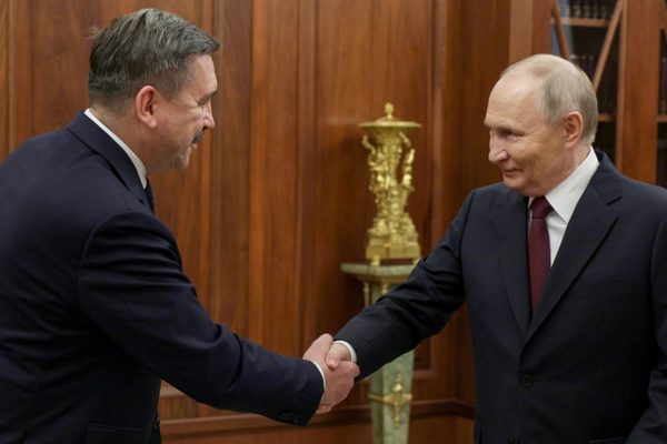 Putin, FNPR Başkanı Çernogayev ile toplantı yaptı