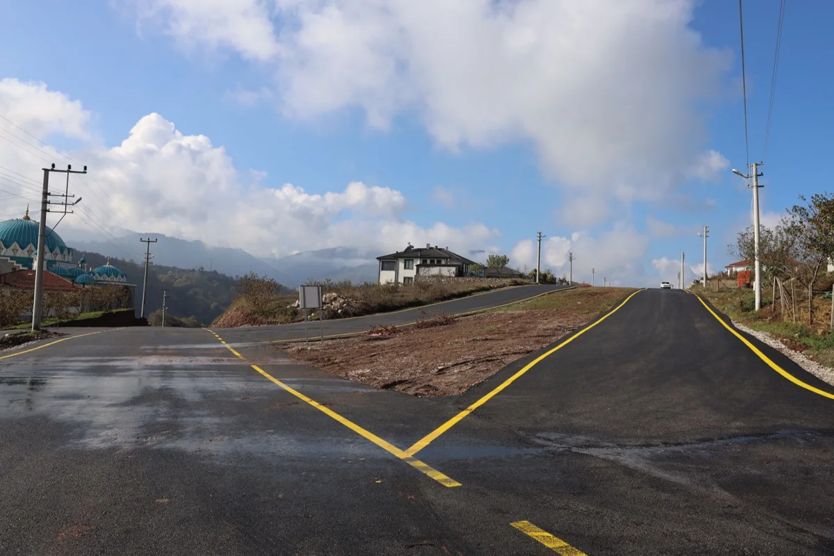 Sakarya Büyükşehir, Akyazı Beldibi’ni Üst Yapı ile Yeniliyor