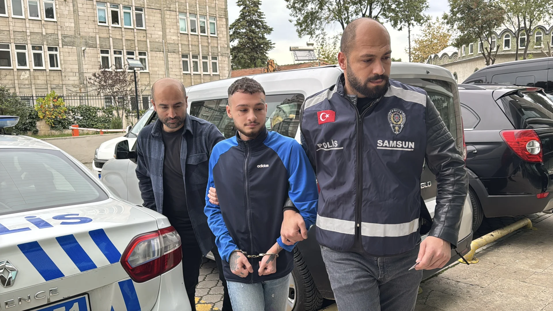 Samsun'da bıçaklı kavgada 1 kişiyi yaralayan zanlı tutuklandı