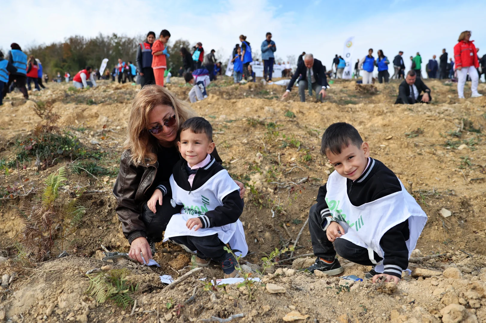 Samsun'da "Milli Ağaçlandırma Günü" dolayısıyla fidan dikimi yapıldı