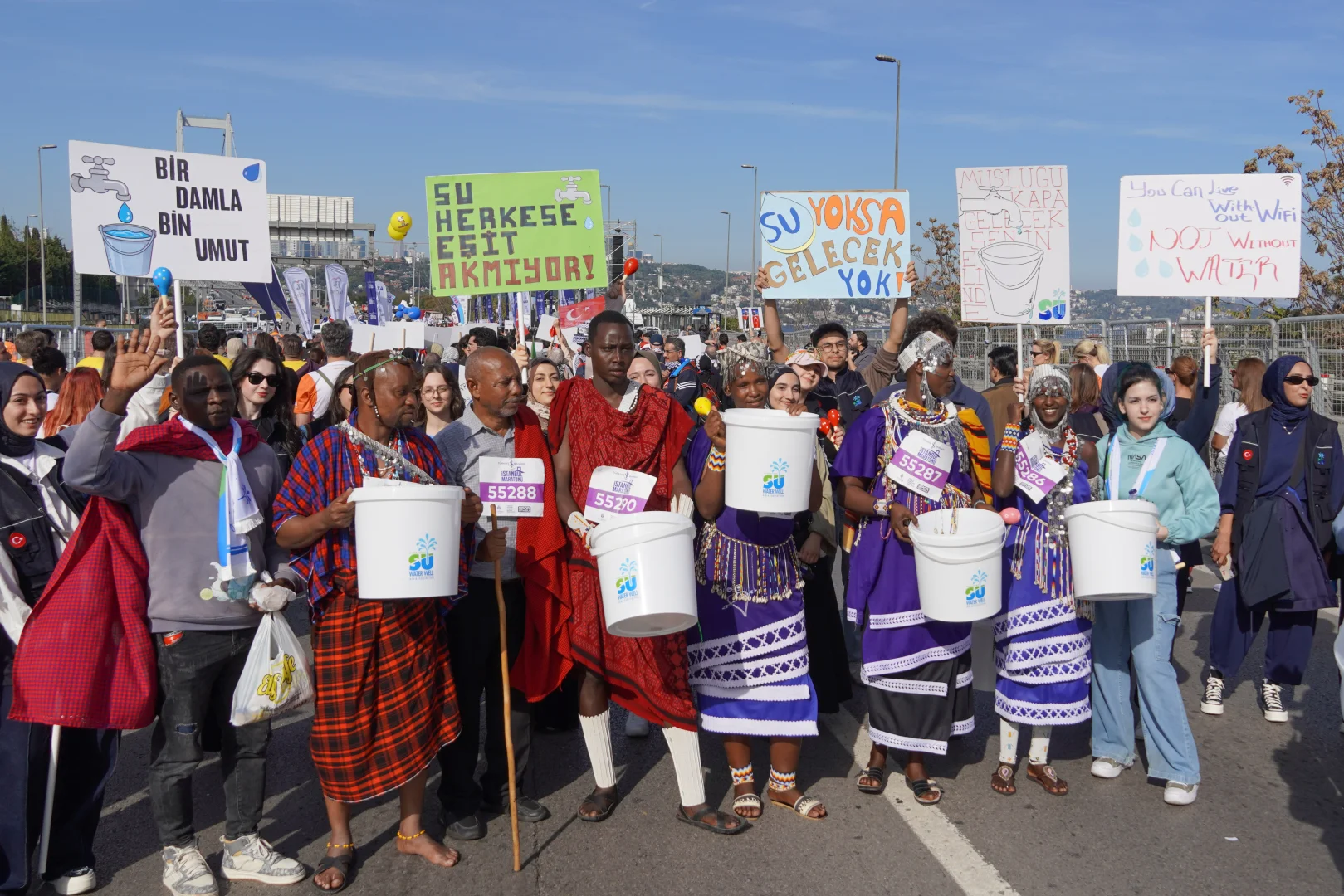 Tanzanyalı Masailer 47. Avrasya Maratonu'nda su farkındalığı için koştu