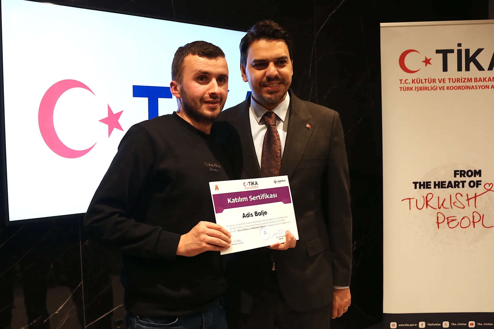 TİKA'dan Kosova'da Türk kültürüne ve gençlere destek