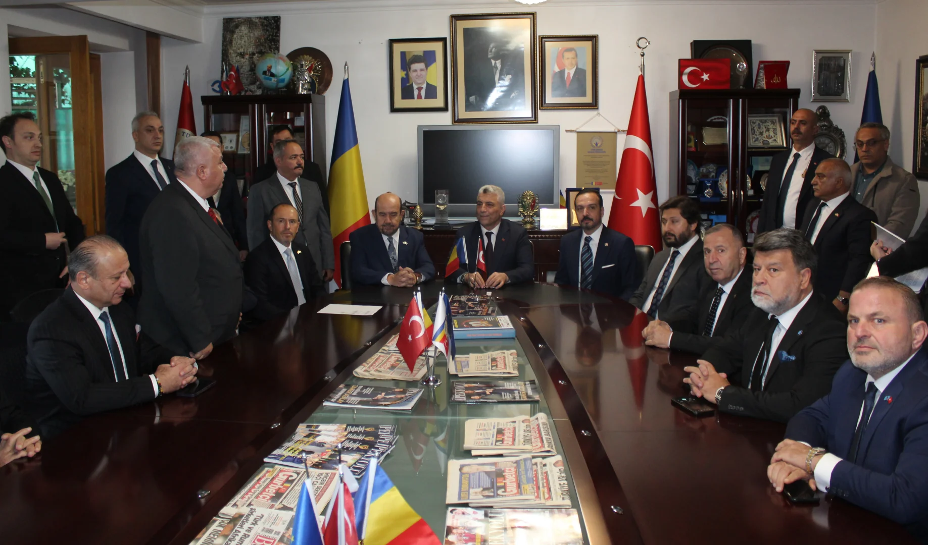 Ticaret Bakanı Bolat, Romanya Türkiye Ticaret ve Sanayi Odası'nda konuştu: