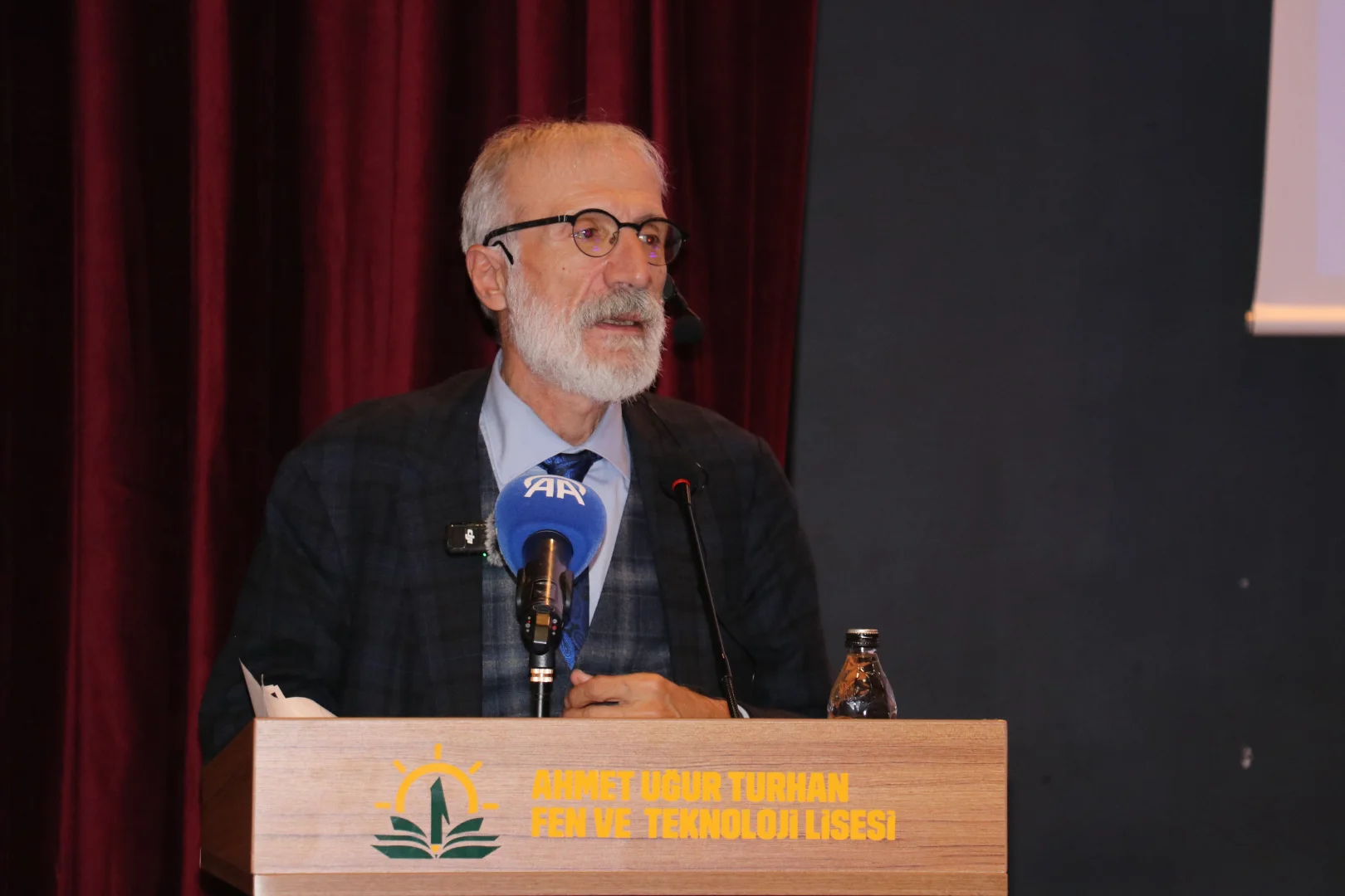 Trabzon'da "İnsanlığın Sınandığı Yer: Gazze" konferansı düzenlendi