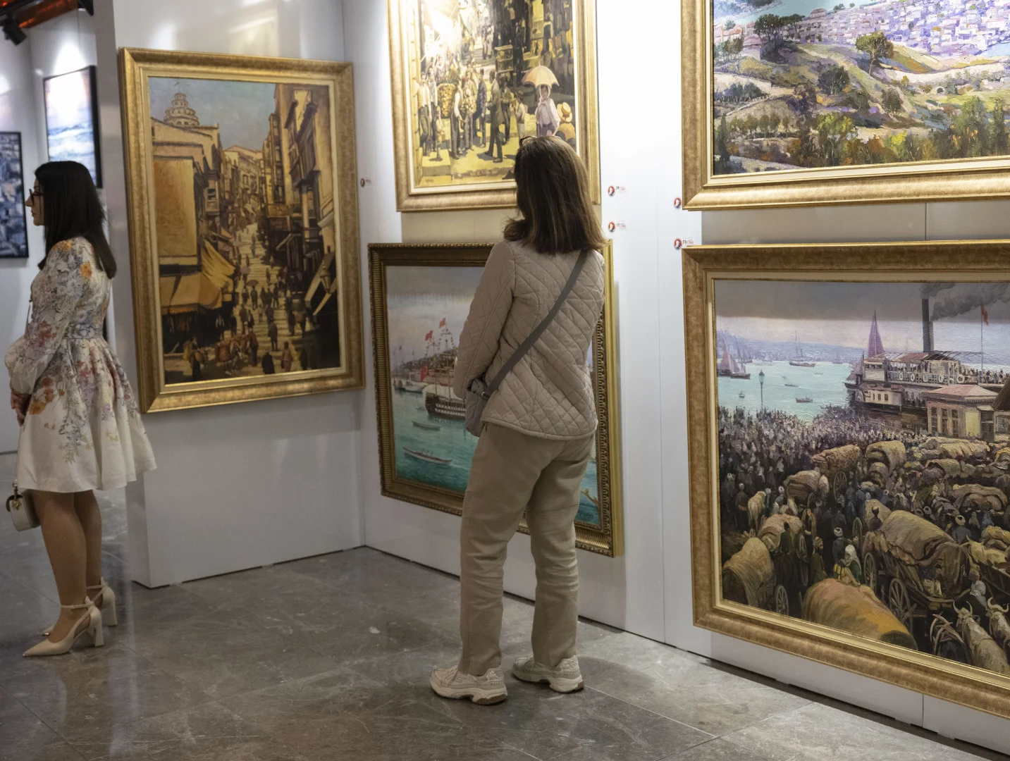 "Ulu Bozkırın Ruhu" resim sergisi sanatseverlerle buluştu