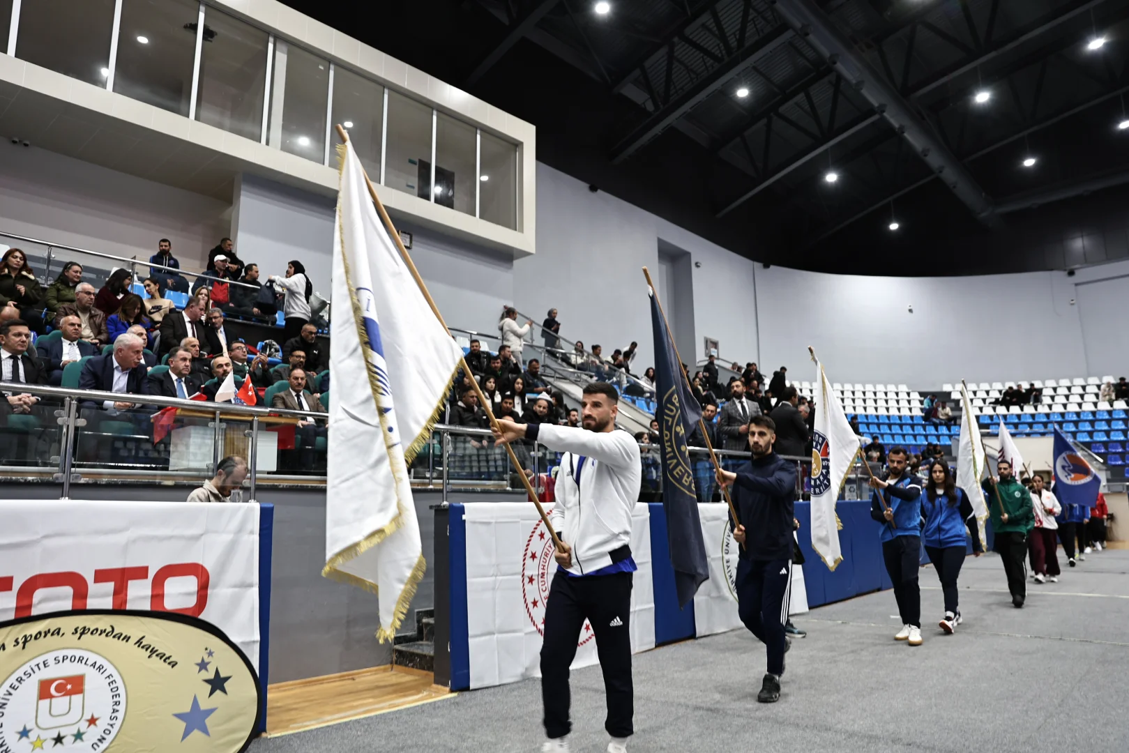 ÜNİLİG Türkiye Boks Şampiyonası, Bayburt'ta başladı