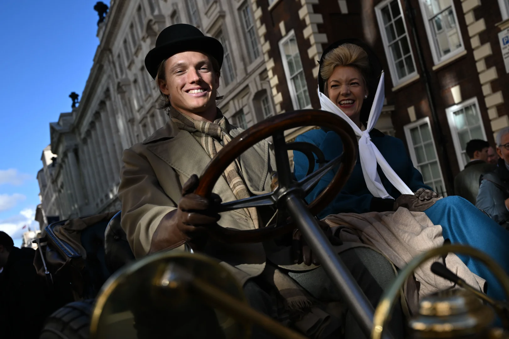 Veteran Otomobiller Londra Sokaklarını Renklendirdi