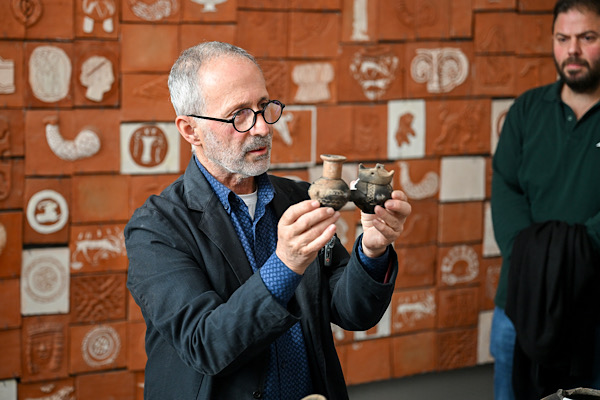 Yassıtepe’de 5 bin yıllık kaplar ortaya çıkarıldı