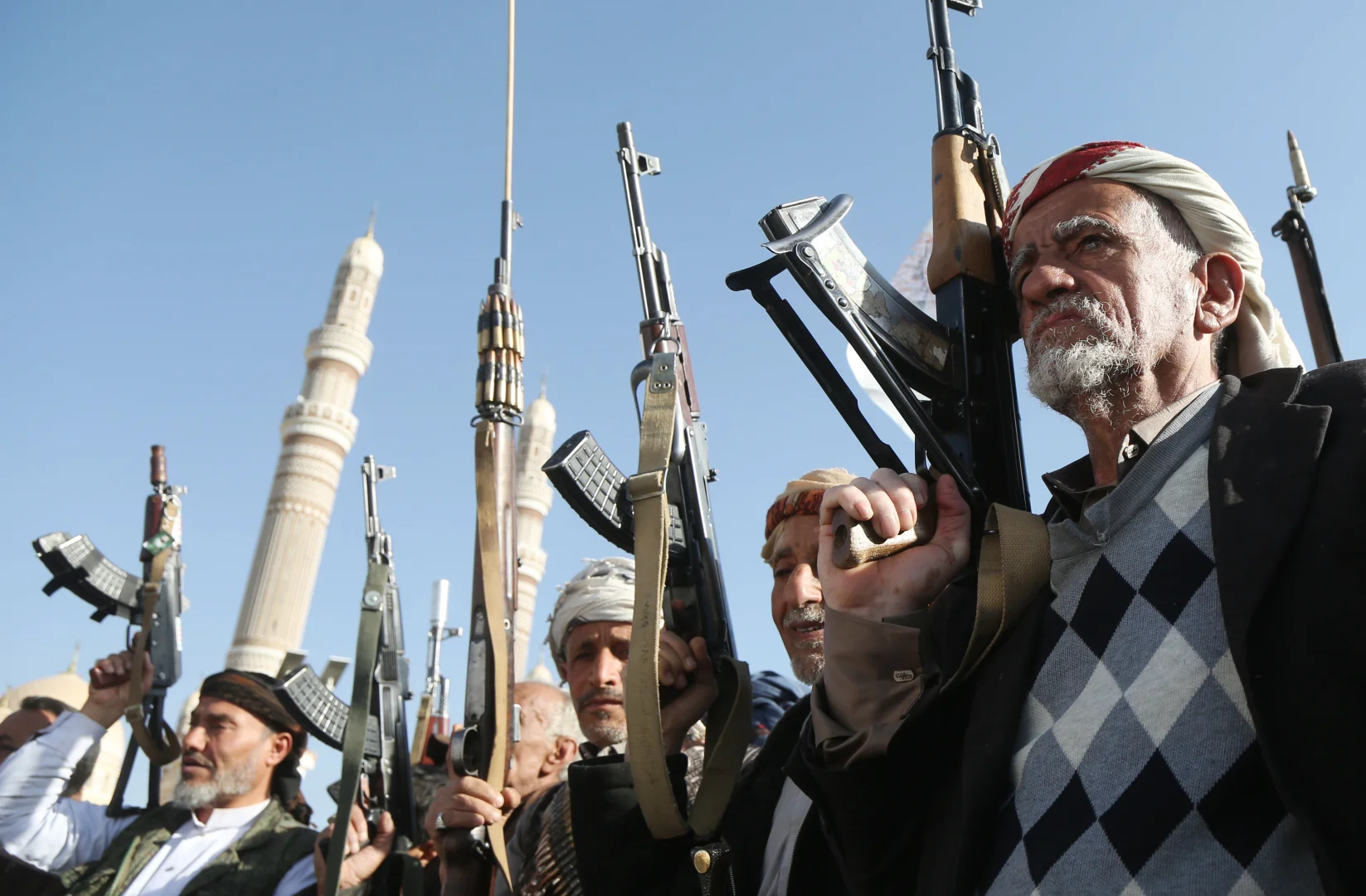 Yemen'de "30 Kasım Bağımsızlık Günü'nde" yürüyüş düzenlendi