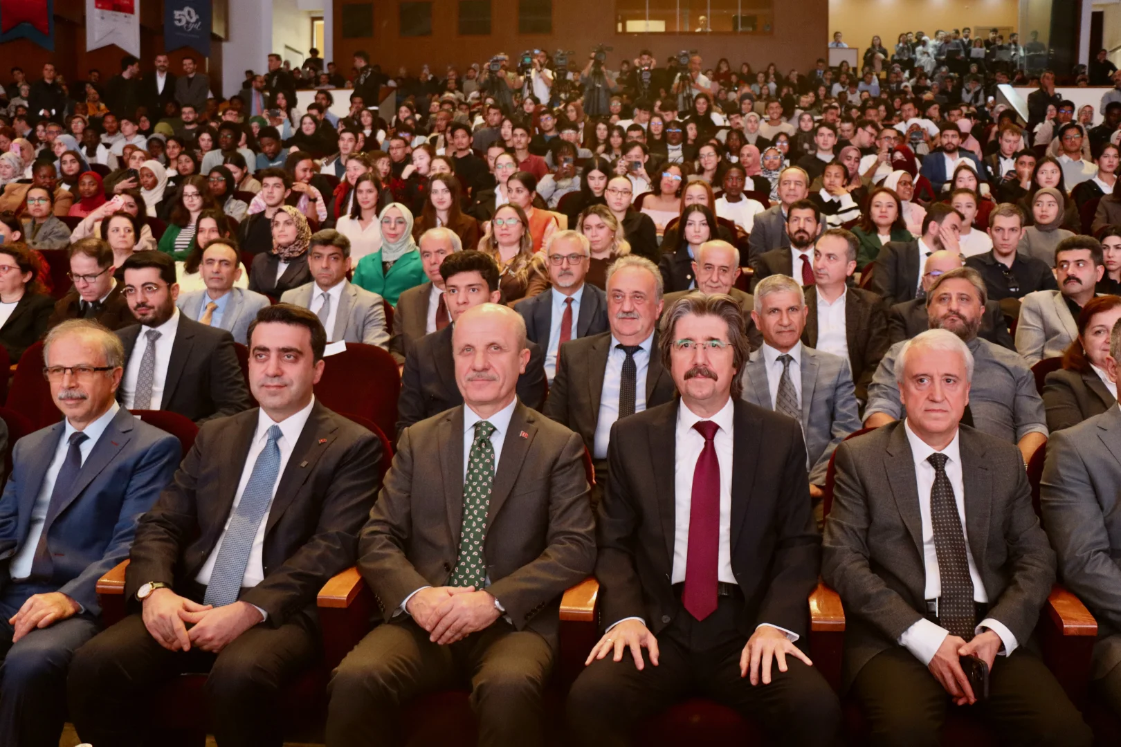 YÖK Başkanı Özvar, 9. Uluslararası Öğrenci Bilimler Kongresi'nde konuştu