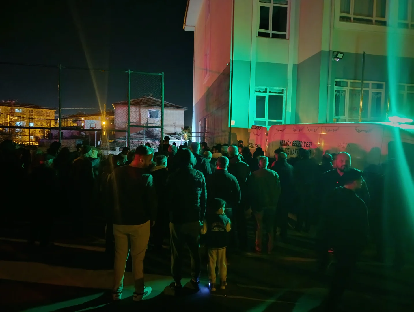 Yozgat'ta okul bahçesinde fenalaşan çocuk hayatını kaybetti