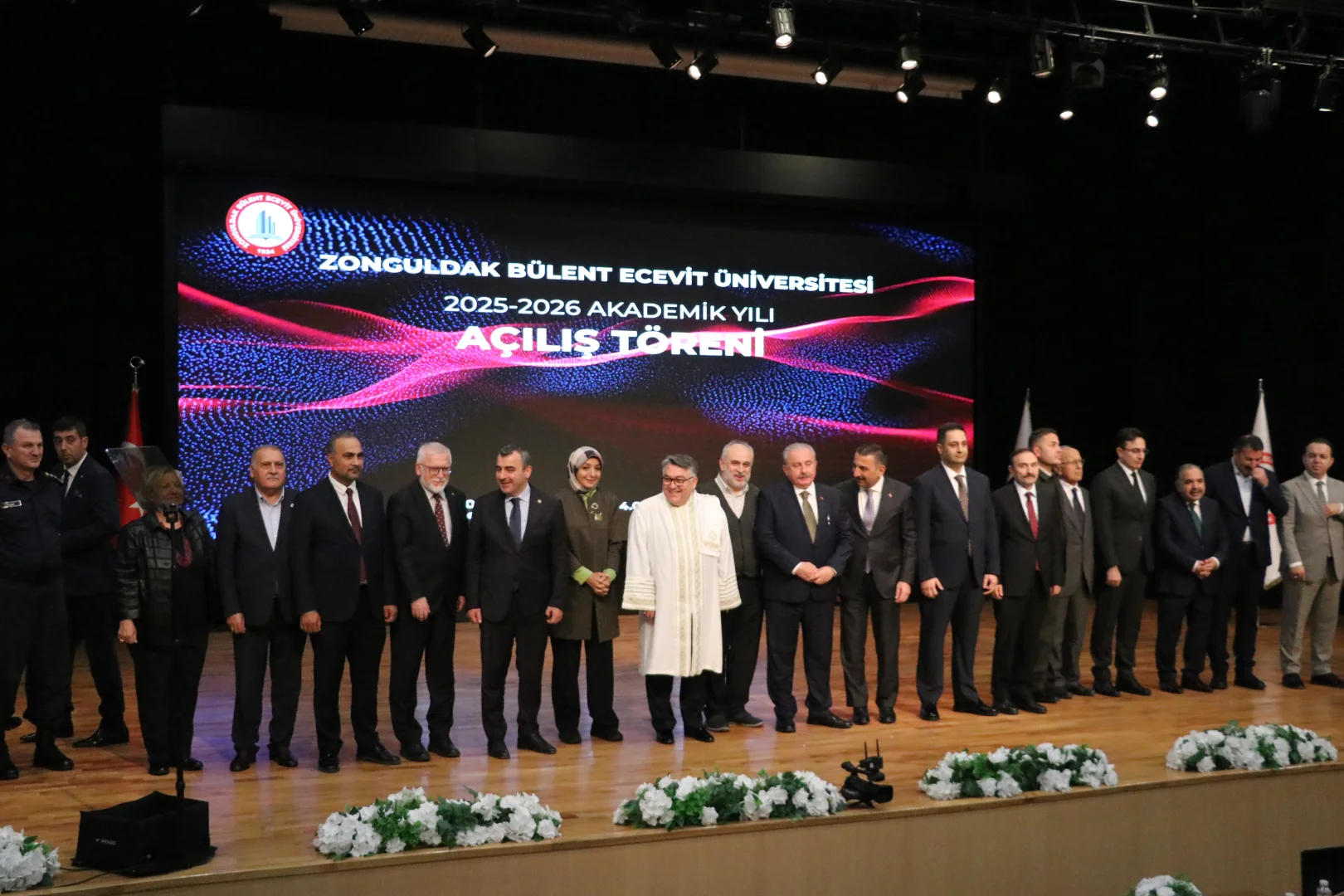 Zonguldak Bülent Ecevit Üniversitesi yeni akademik yılı açılış töreni düzenlendi