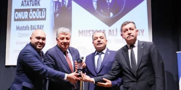 17. Başöğretmen Atatürk Onur Ödülü  Balbay’a verildi