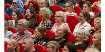 5. Yenişehir Komedi Oyunları Festivali binlerce sanatseveri ağırladı