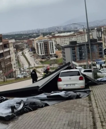 Bursa-Valiligi8217nden-Siddetli-Firtina-Uyarisi-Tedbirli-Olun-featured