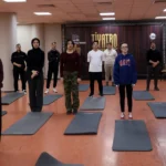 Genc-Sahne-Tiyatro-Okulu-Sakaryada-Perdelerini-Egitime-Acti-featured