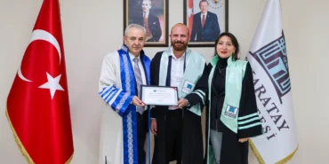 KTO-Karatay-Universitesinde-Akademisyenler-Cubbe-Giydi-featured