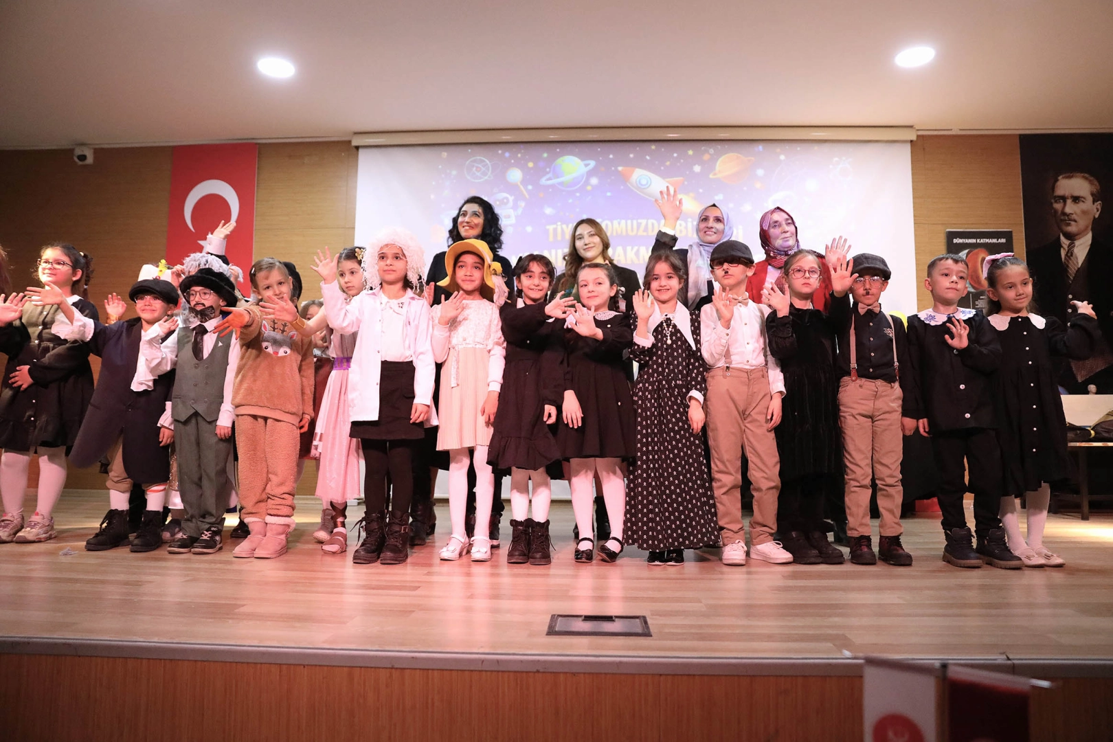 Keciorende-Bilim-Ruzgari-Kucuklerin-8220Bilimin-Isiginda8221-Gosterisi-featured