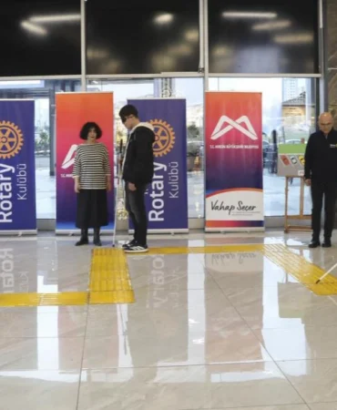 Mersin8217de-Gorme-Engelliler-Icin-Gozler-Kapandi-Empati-Basladi-featured