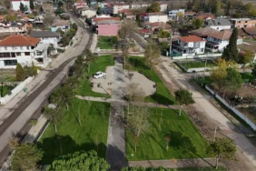 Sakaryanin-Sosyal-Alanlari-ve-Yesil-Yatirimlari-Hiz-Kesmiyor-featured