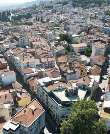 Yildirimin-Tarihi-Aksi-Ortak-Akilla-Gelecege-Tasiniyor-featured