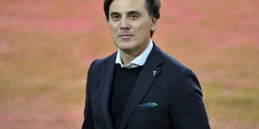 A Milli Futbol Takımı, La Cartuja Stadı'nda yürüyüş yaptı