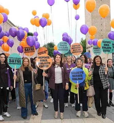 Adana'da 16 günlük aktivizm programı başladı