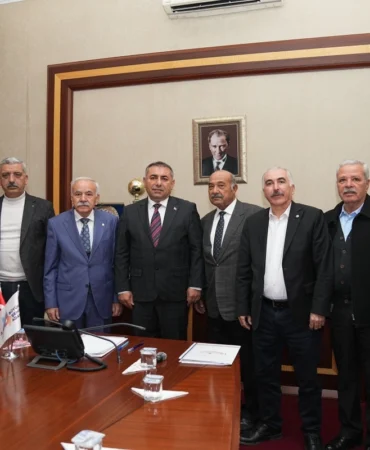 Adana’da ilk kez toplu taşıma esnafına promosyon desteği