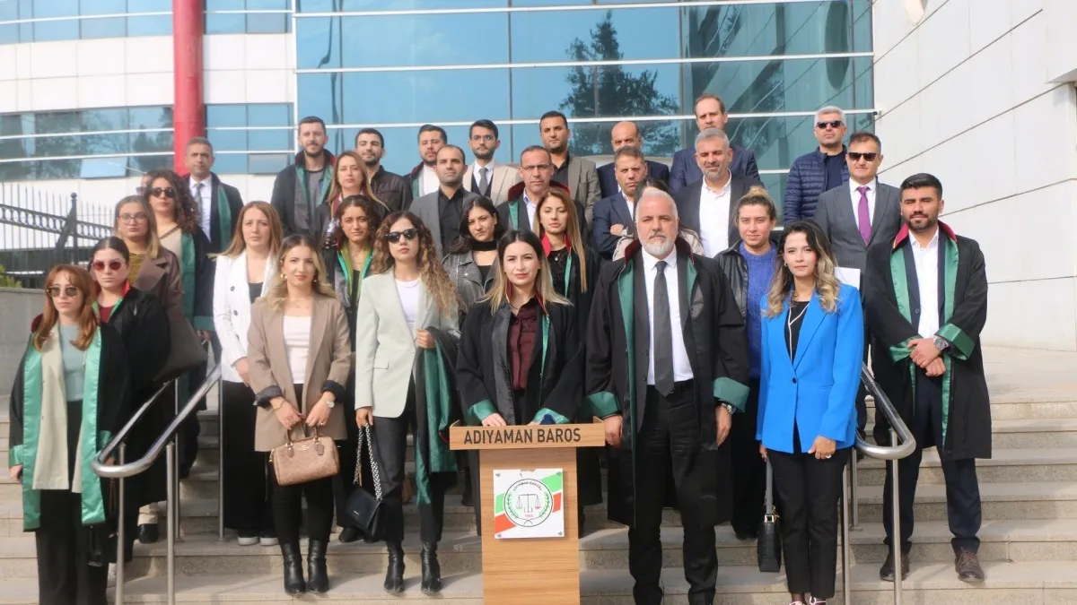 Adıyaman Barosu Kadın Hakları Merkezi: ‘Kadına yönelik önlenebilir şiddete göz yummak, yaşam hakkının ihlalidir’ - Videolu Haber