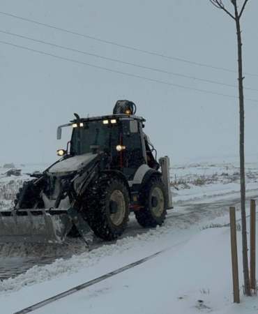 Adıyaman Belediyesi’nden karla mücadele seferberliği  - Videolu Haber