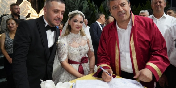 Adıyaman’da 2025 Yılında 2 bin 90 nikah kıyıldı