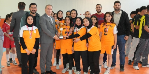 Adıyaman’da okul sporları futsal finalleri tamamlandı