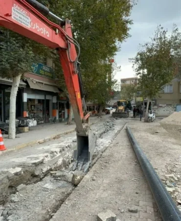 Adıyaman’da Sağlık Ocağı Caddesi’nde altyapı çalışmaları başladı  - Videolu Haber