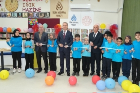 Adıyaman’daki kütüphane açılışı Malatya’dan çevrim içi bağlantıyla yapıldı