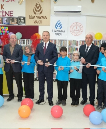 Adıyaman’daki kütüphane açılışı Malatya’dan çevrim içi bağlantıyla yapıldı
